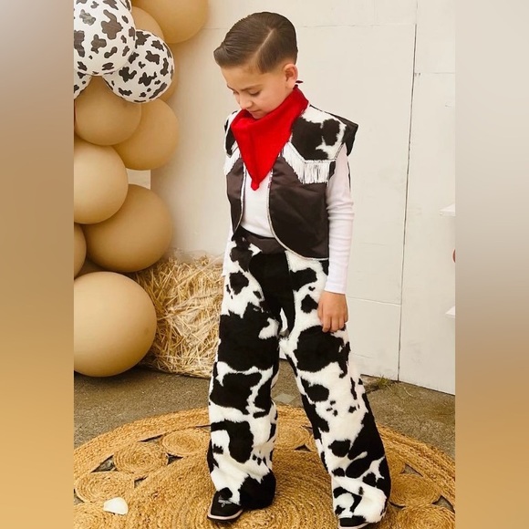 Cow Print Kids Matching Set 🐮 - Picture 1 of 4